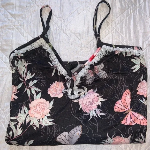 Jenize Intimates decemberist